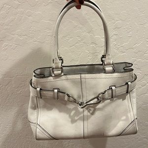 White vintage coach purse